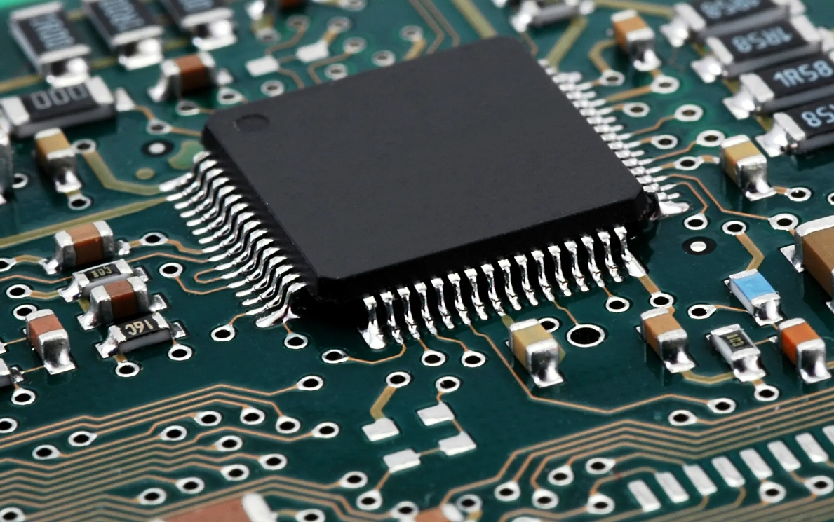 PCB 板尺寸对 PCBA 加工的影响